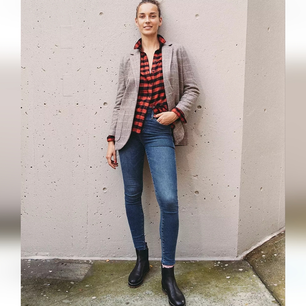 Madewell High-Rise Skinny Jeans in Medium Blue